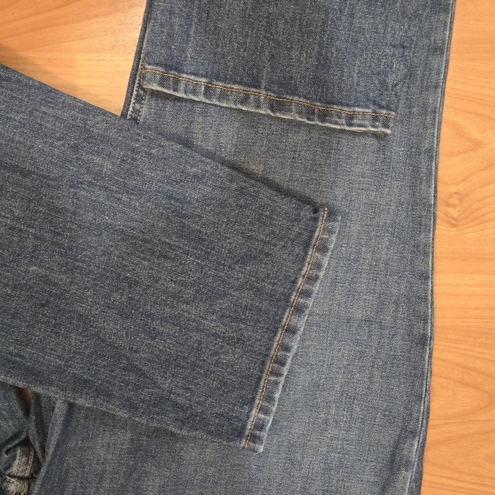 Everlane The Cheeky Jean | Women's Straight Leg Jeans - Blue - Picture 7 of 9